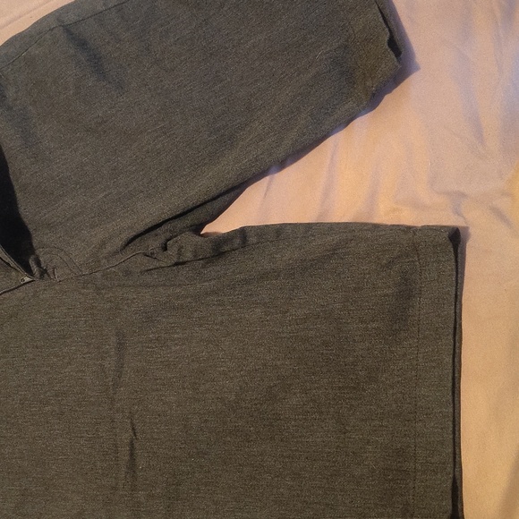 Volcom - Picture 3 of 3